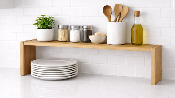 Tehnički crtež bočne strane hutch-a sa dimenzijama